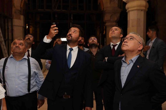 Unesco’nun Dünya Kültür Mirası Listesi’ndeki Cami Kısa Zamanda Ziyarete Açılacak