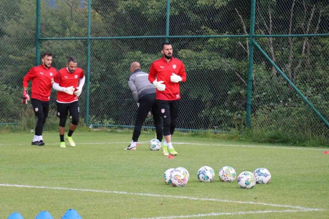 Pendikspor’un File Bekçisi Öğür’ün Hedefi Şampiyonluk