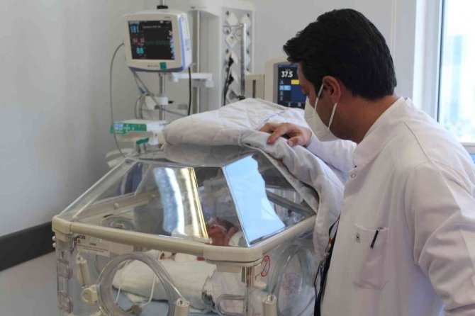 Tekirdağ’da 600 Gramlık Bebeğe Kök Hücre Nakli Yapıldı