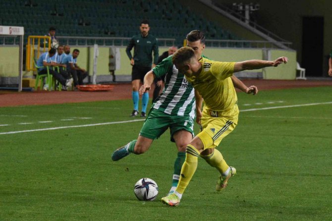 Uefa Konferans Ligi: Bate Borisov: 0 - Konyaspor: 1 (İ̇lk Yarı)
