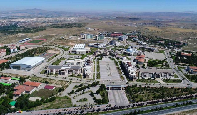 Nevü’ye 5 Bin 466 Öğrenci Kayıt Yaptıracak