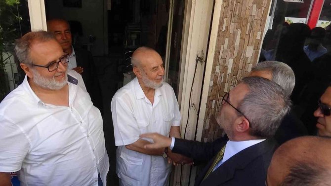 Ak Parti Grup Başkanvekili Ünal, Kilis’te Esnafı Ziyaret Etti