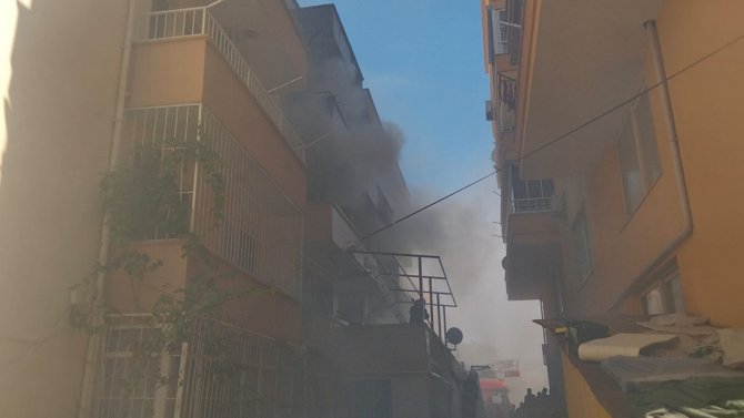 Didim’deki Apartman Yangını Korkuttu