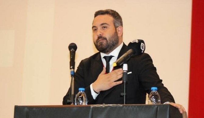 Özgür Ekmekçioğlu, Menemenspor’u Devraldı
