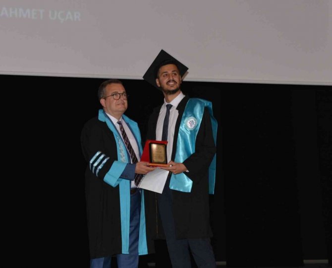 Baün Tıp Fakültesinde Mezuniyet Töreni