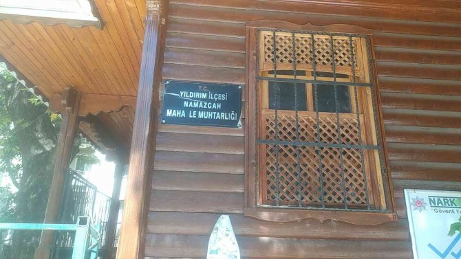 Bursa’da Şikayetinden Vazgeçmeyen Muhtara Kurşun Yağdırdı