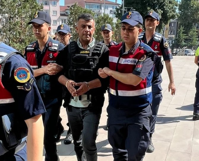 Yumruk Yumruğa Kavgada 1 Kişi Öldü