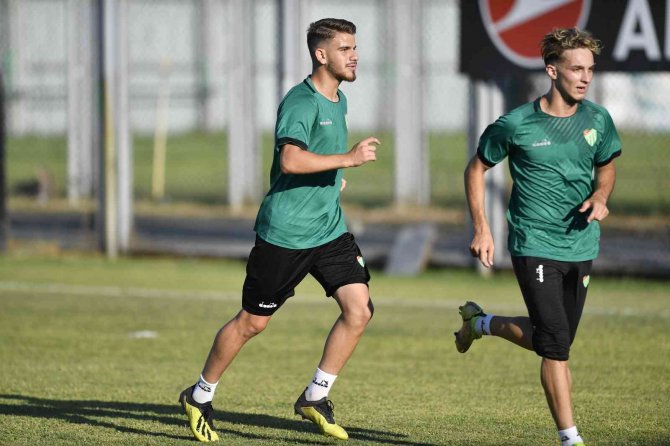 Bursaspor’da İkinci Etap Çalışmaları Başladı