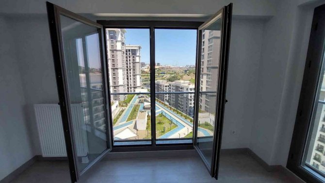 Gaziosmanpaşa’da Kentsel Dönüşüm Çerçevesinde İnşa Edilen Konutlar Yeni Sahiplerini Bekliyor