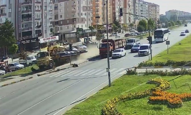 2 Kişinin Öldüğü Feci Kaza Güvenlik Kamerasında