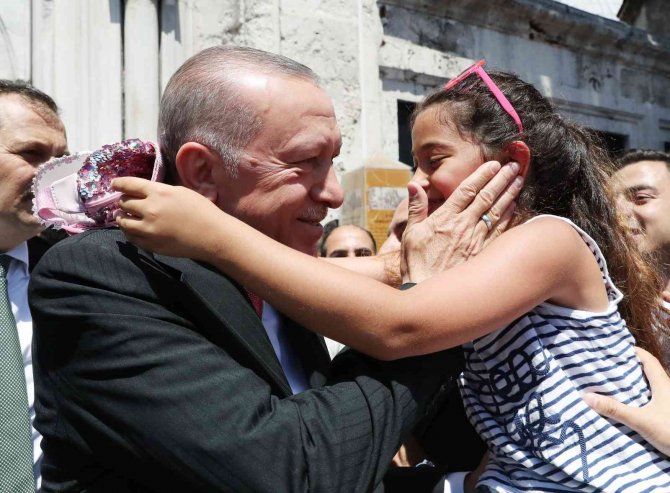 Cumhurbaşkanı Erdoğan: “Dolmabahçe’de Atılacak İmzalarla Dünyaya Müjdeyi Vereceğiz”