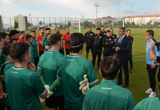 Vali Memiş’ten Giresunspor Kampına Ziyaret