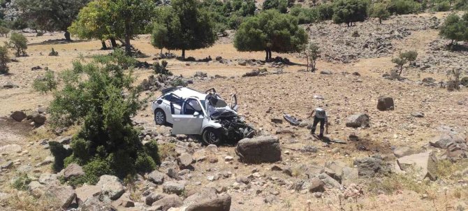 Kontrolden Çıkan Araç Şarampole Uçtu: 1 Yaralı