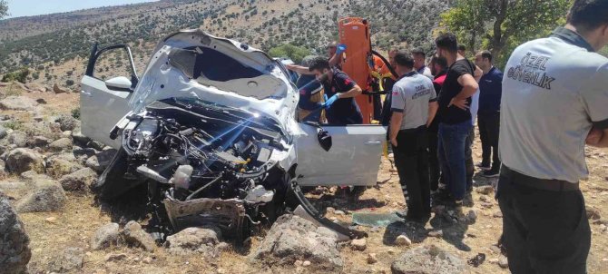 Kontrolden Çıkan Araç Şarampole Uçtu: 1 Yaralı