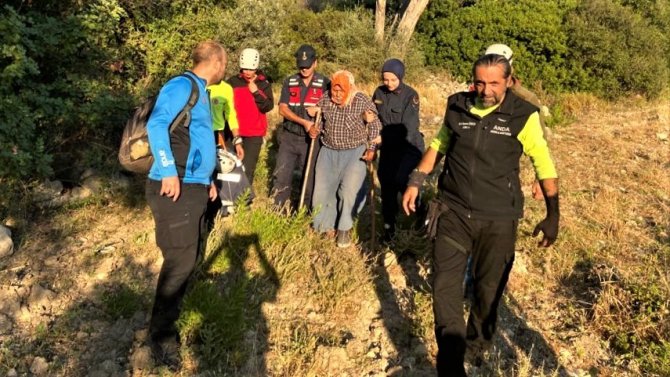 Evdekilere Kızıp Kayıplara Karışan Yaşlı Adam 14 Saat Sonra Bulundu