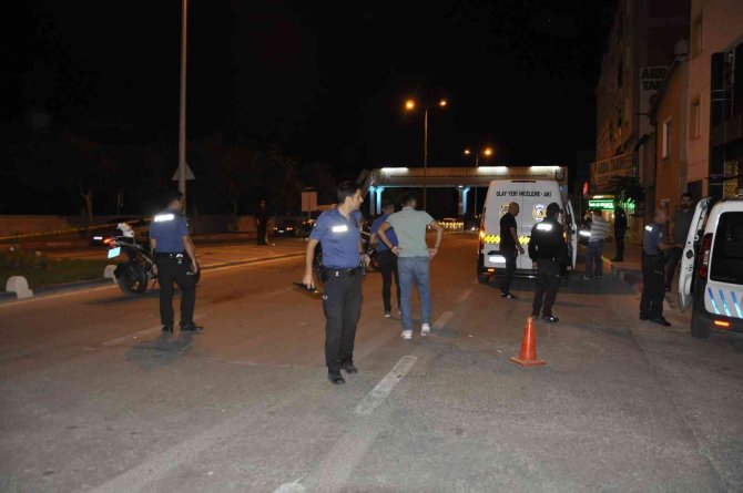 Otomobilin Çarptığı 15 Yaşındaki Çocuk Hayatını Kaybetti