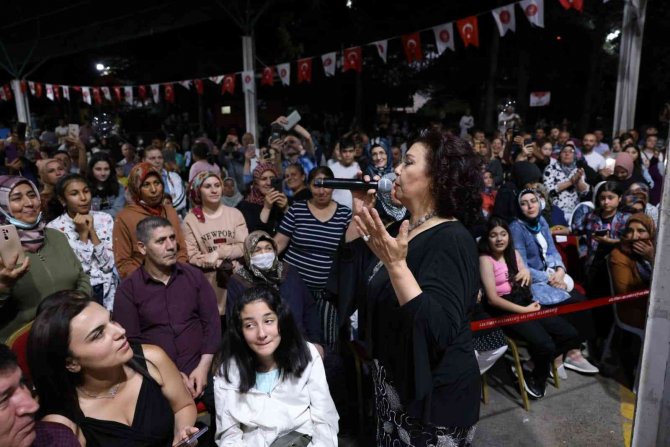 Keçiören’de Gülşen Kutlu Sahne Aldı