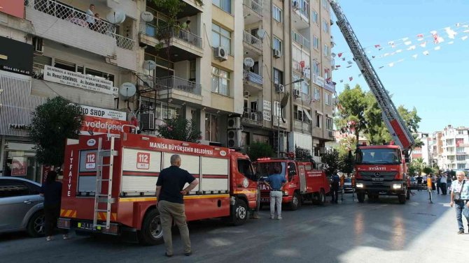 Manisa’da Ev Yangını