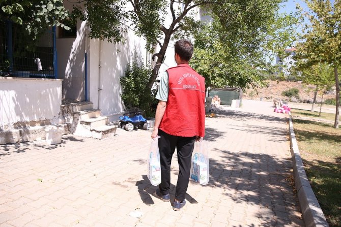 Halk Süt Hem Aileleri Hem De Üreticiyi Sevindiriyor