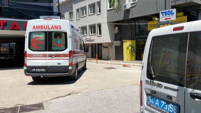 Genç Diş Hekimi Evinde Ölü Bulundu