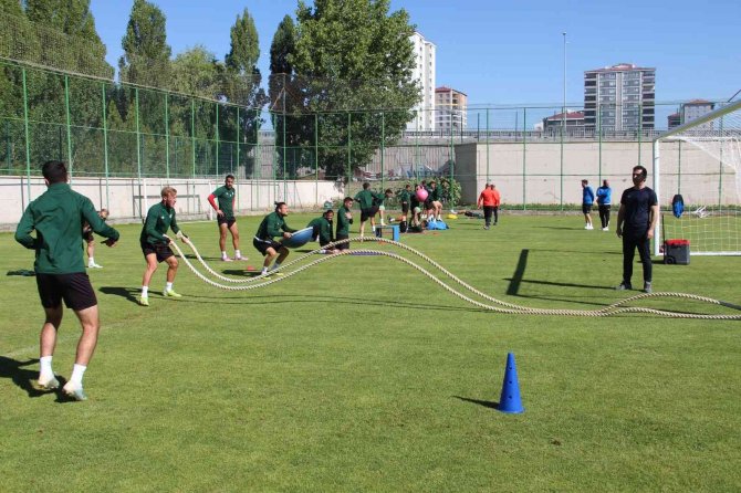 Sivas Belediyespor, Yeni Sezona Hazırlanıyor