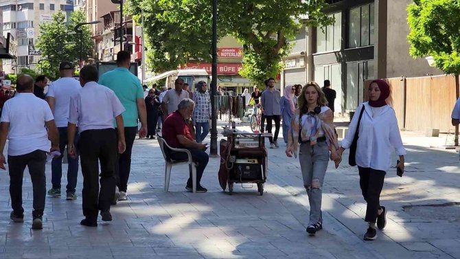 Temmuz Ayında Karabük’te Günlük 100’ün Üzerinde Covid-19 Vakası Görülmeye Başlandı