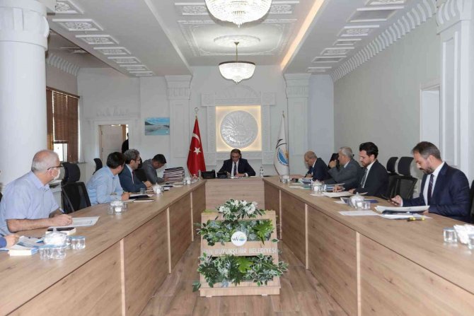 Van Büyükşehir Belediyesinin Temmuz Ayı Meclis Toplantısı Yapıldı