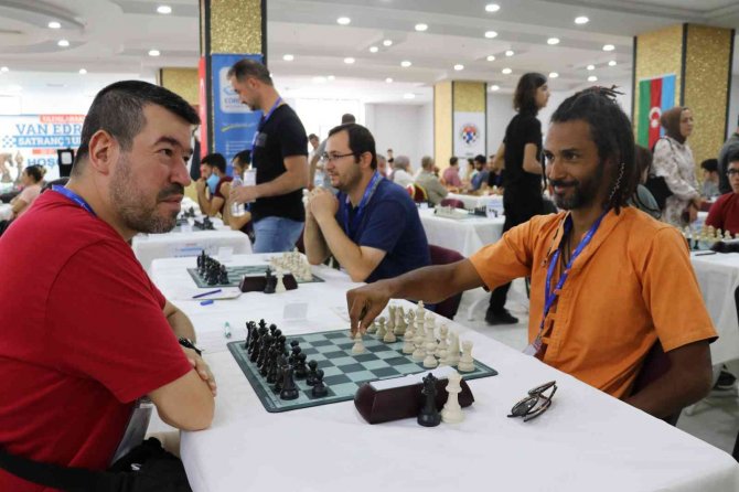 Uluslararası Van Edremit Satranç Turnuvası Başladı