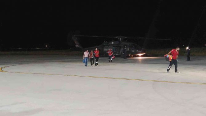 Polis Helikopteri 15 Yaşındaki Genç İçin Gece Havalandı