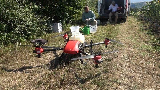 Yalova’da Çayır Tırtılı İle Dronlu Mücadele