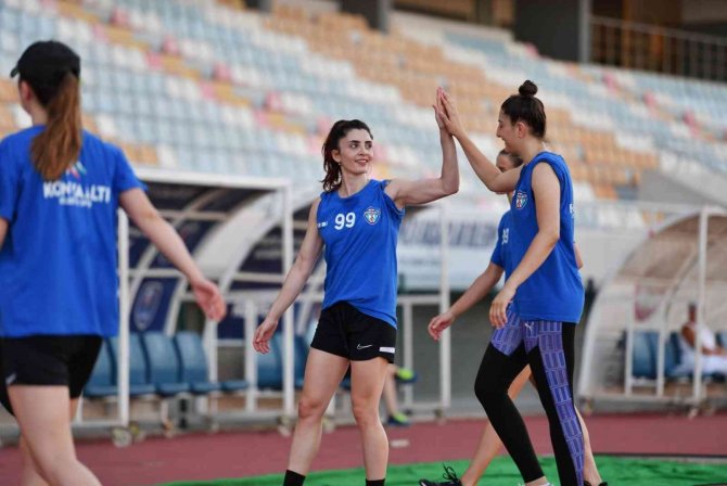 Mavi Kelebeklerin Yeni Sezon Hazırlıkları Başladı