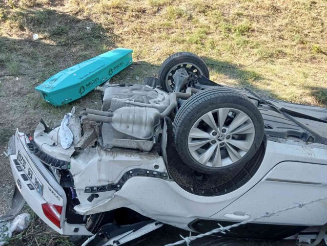 Ankara’da Kaza: Anne İle Çocuğu Hayatını Kaybetti, 4 Kişi Yaralandı