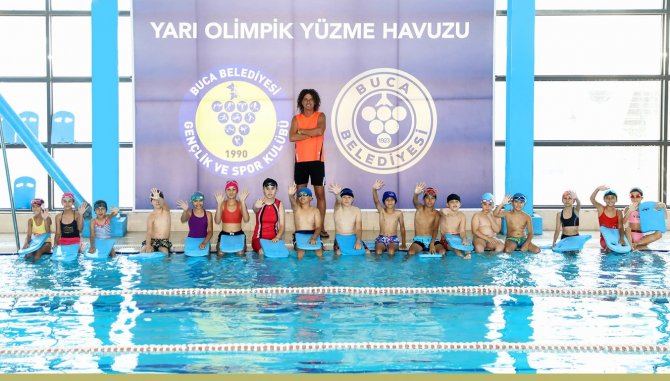 Buca’da İlk Başarılı Kulaç Heyecanı
