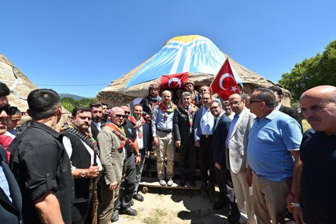 Ata Sporlarında Renkli Buluşma