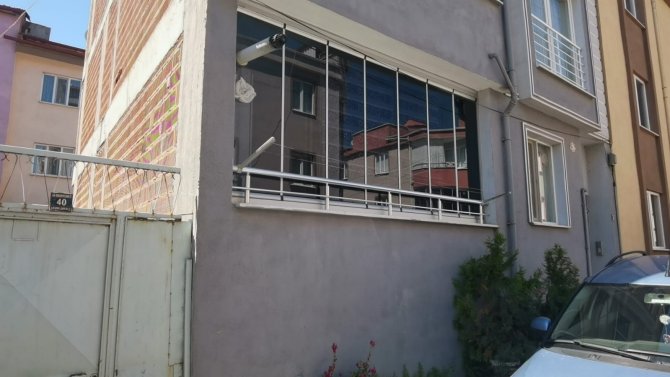 Bursa’da Evine Girdiği Kadını Önce Boğazlayarak Bayıltan Hırsız Evi Soydu