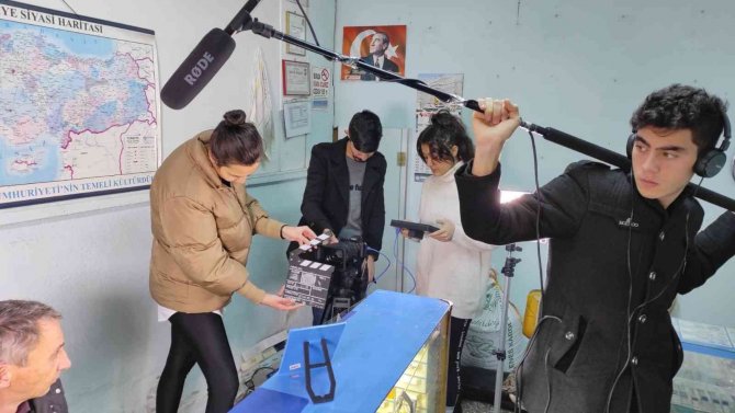 Çakü Sinema Ve Televizyon Bölümü’ne Rauf Denktaş Ödülü