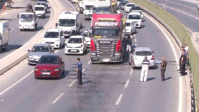 Şile Otoyolunda Zincirleme Trafik Kazası, Trafik Yoğunluğu Oluştu