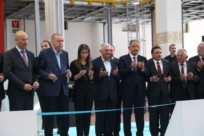 Erdoğan: “2022 Temmuz Ayından İtibaren Uygulanacak Asgari Ücreti 5 Bin 500 Olarak Belirledik. Yılbaşında Bu Tabloyu Yeniden Değerlendireceğiz”