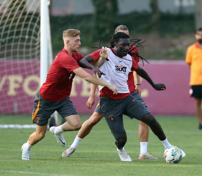 Galatasaray, Taktik Çalıştı