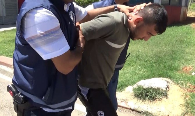 Gözaltı İşlemi Yapmaya Çalışan Polisi Yaralayan Hükümlü Yakalandı