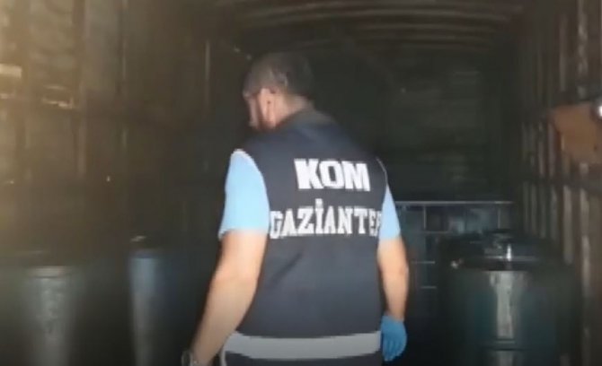 Gaziantep’te Bin 500 Litre Kaçak Akaryakıt Ele Geçirildi