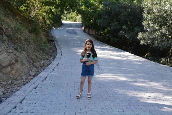 Hakkari’de 3 Semt İlk Defa Toprak Yoldan Kurtuluyor