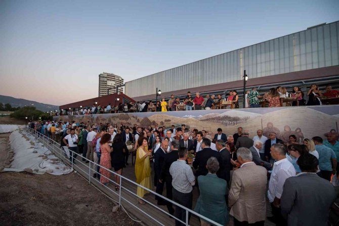 Başkan Soyer, ’Terra Madre Anadolu’yu Tanıttı