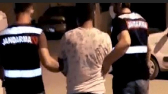 İ̇zmir’de Terör Operasyonu: 2 Deaş Şüphelisi Yakalandı