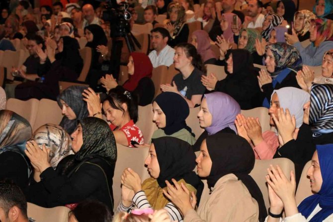 Yazar Saliha Erdim: “Baba Varlığıyla Hayata Tutunduğumuz İstisna Bir İnsandır”