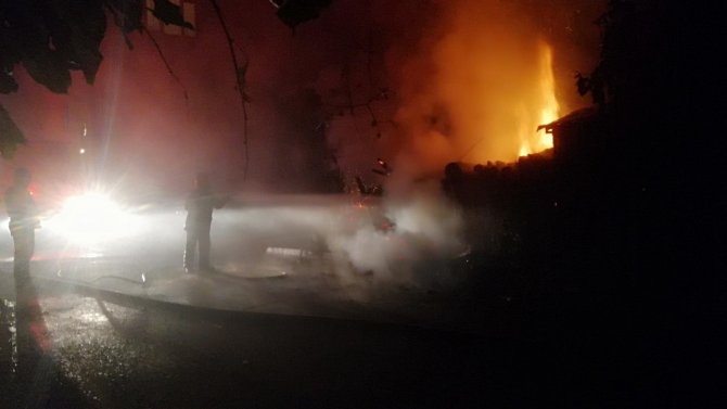Çocukların Oyunu, Barakayı Alev Alev Alev Yaktı