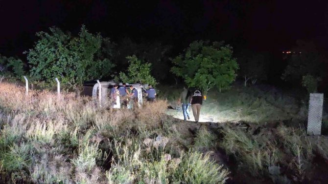 Niğde’de Polis Aracı Şarampole Devrildi: 3 Polis Memuru Yaralandı