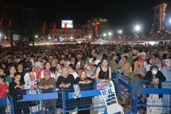 Ordu’da Ekin Uzunlar Konseri