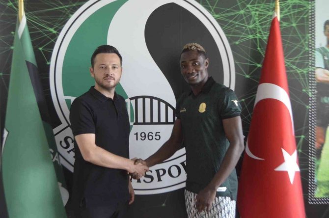 Sakaryaspor, Patrick Banza İle Sözleşme İmzaladı
