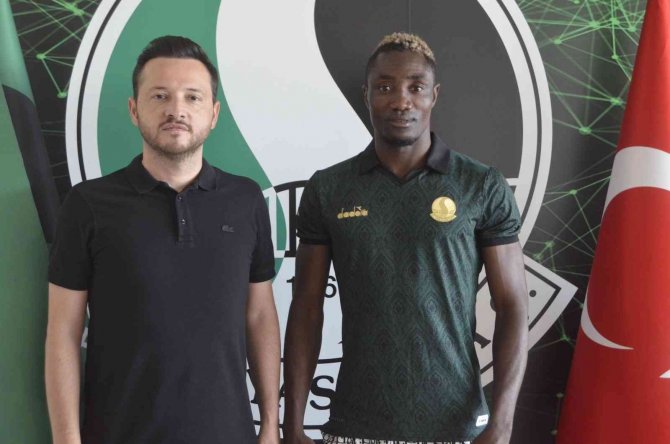 Sakaryaspor, Patrick Banza İle Sözleşme İmzaladı